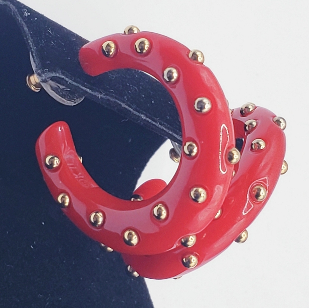 Vintage 80s KJL Bright Red and Gold Studded Hoop Lucite Earrings 1.25" 0216 - Picture 8 of 8